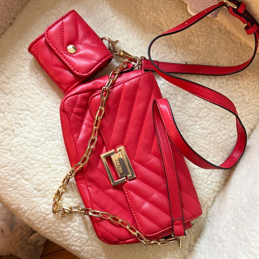 Aldo Vibrant Red Quilted Shoulder Bag with Gold Accents - Picture 1 of 6